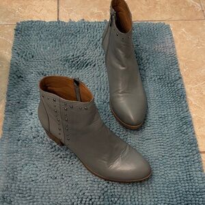 Spring Step Gray Ankle Boots